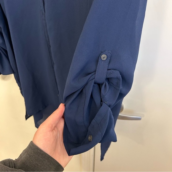 Abercrombie & Fitch Women's Navy Blue Chiffon Blouse Size L - Picture 4 of 5